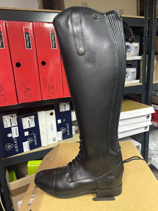 Bottes equitation HKM fourrees T40 neuf neuf a vendre