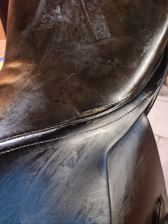 Selle dressage Henri de Rivel occasion