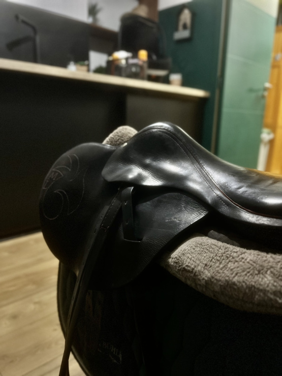 Selle cross 18.5 pouces occasion