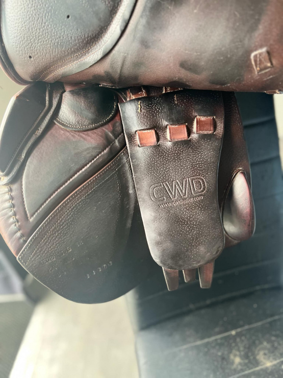 Selle mixte CWD 17,5 pouces (2014) occasion