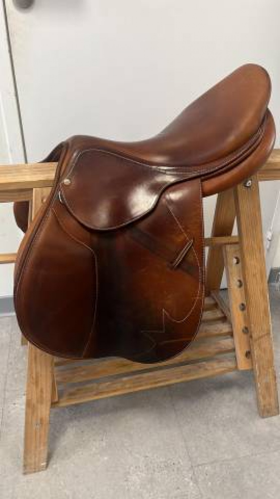 Selle obstacle Macel 17,5 pouces (2023) occasion