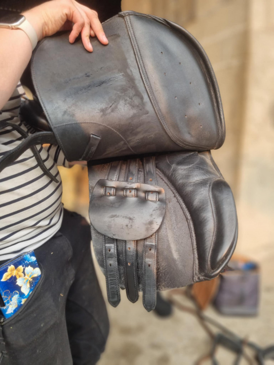 Selle mixte 17,5 pouces occasion