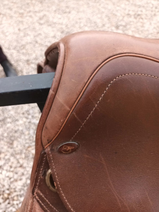 Selle mixte Eric Thomas 17 pouces (2010) occasion