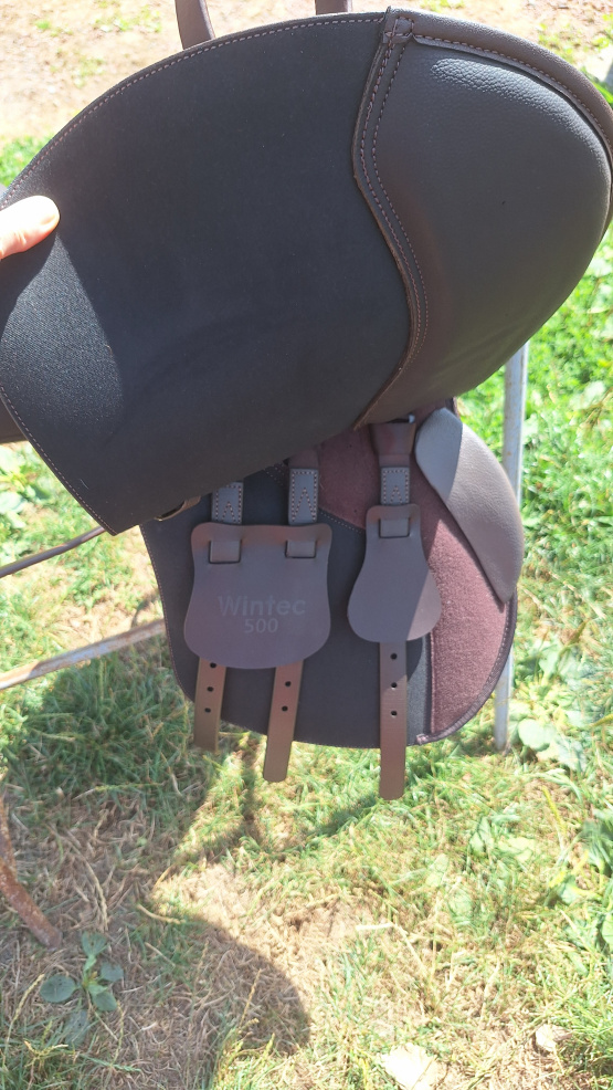 Selle mixte Wintec 500 Cair Hart 17,5 pouces (2025) occasion