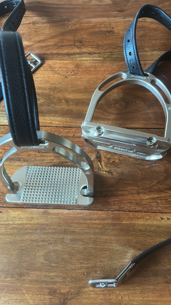 Selle mixte Eric Thomas 17,5 pouces (2023) occasion