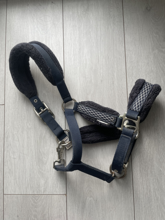 Licol Fouganza mouton synthétique bleu marine (poney) occasion