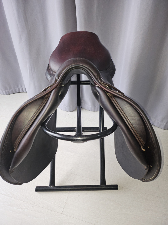 Selle obstacle CWD 2G 17,5 pouces (2021) occasion