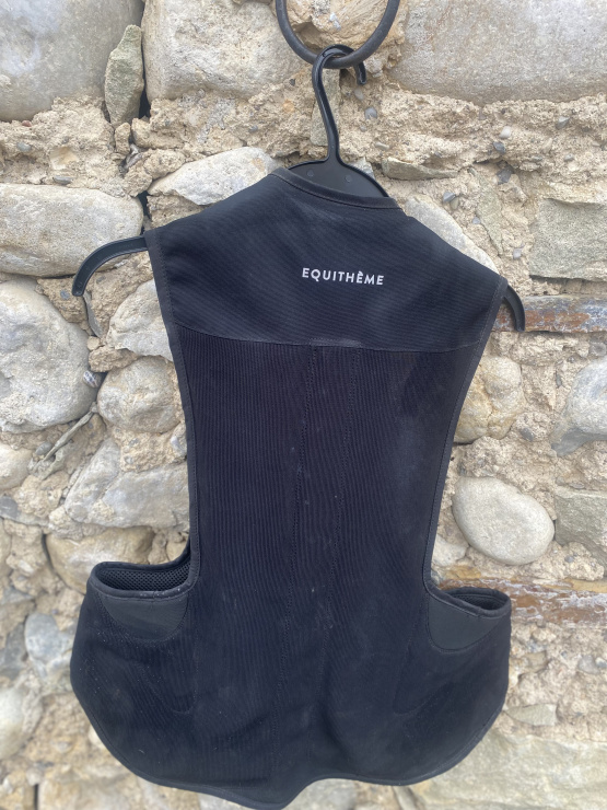 Gilet airbag cavalier Equithème (12 ans) occasion