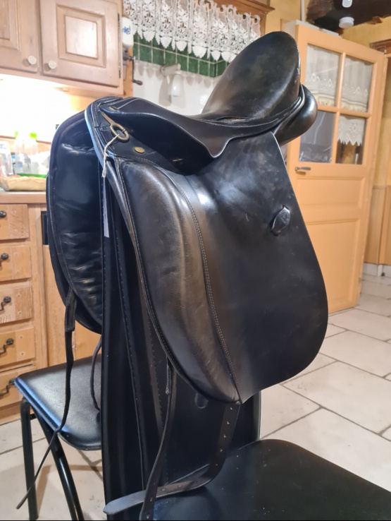 Selle dressage Henri de Rivel occasion