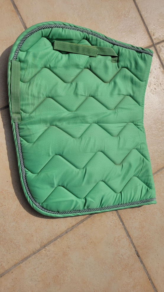 Tapis Equitheme vert occasion