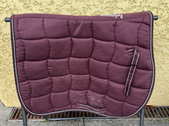 Tapis de selle Performance bordeaux (cheval) occasion Tapis de selle Performance bordeaux (cheval) occasion