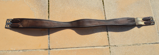 Sangle bcuir avec élastiques 128 cm occasion Sangle bcuir avec élastiques 128 cm occasion