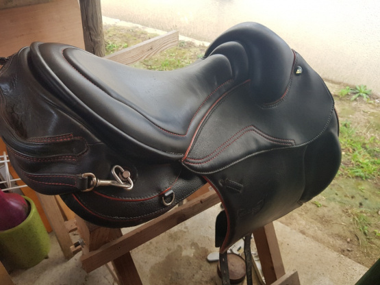 Selle Prestige Atena Flaps Evo 18 pouces (2016) occasion