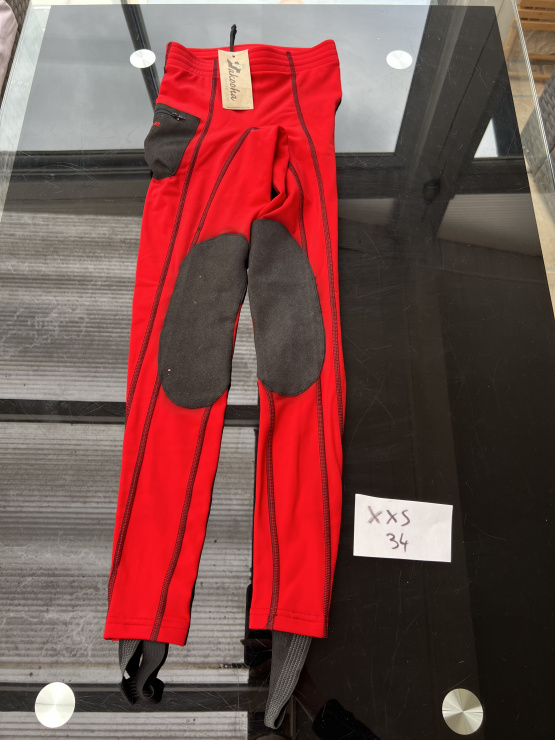Pantalon équitation Takooha horse pro rouge (10 ans ) neuf occasion