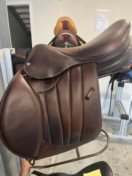Selle obstacle Forestier Seoul 17,5 pouces (2022) occasion