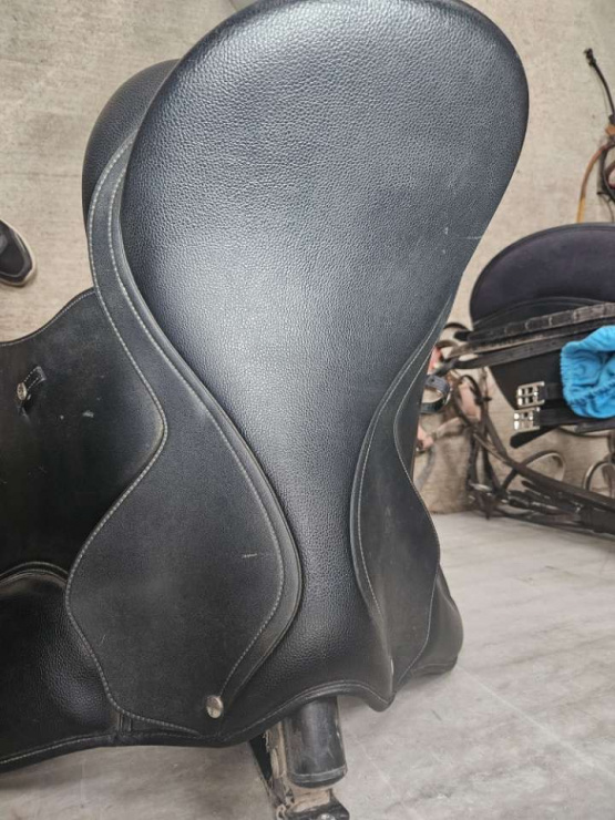 Selle mixte Wintec Hart 16,5 pouces (2024) occasion