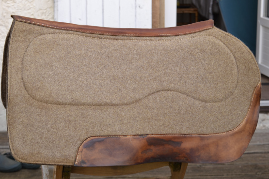 Tapis de selle Ronzon western marron (cheval) occasion