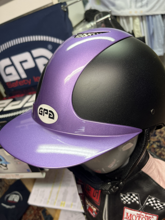 Casque équitation GPA prune  (53-54) neuf occasion