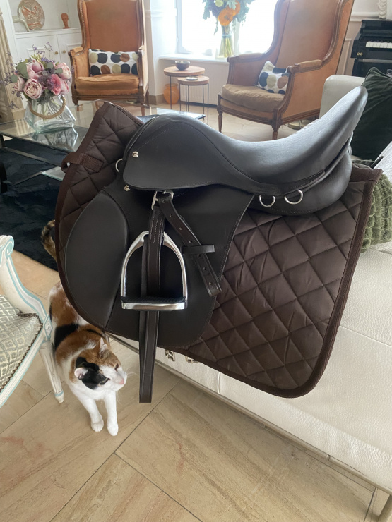 Selle mixte cuir 17.5 pouces occasion