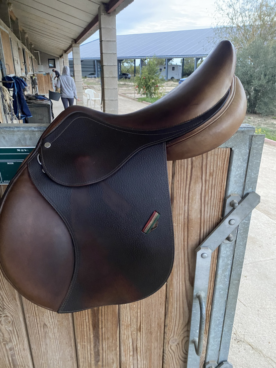 Selle mixte Equestro 17 pouces (2019) occasion