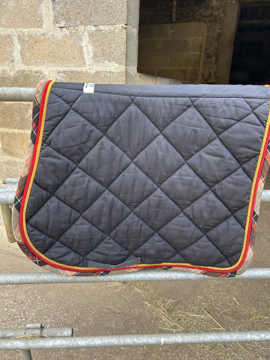 Tapis RG Italy noir / ecossais occasion