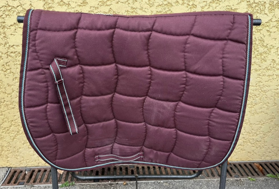 Tapis de selle Performance bordeaux (cheval) occasion Tapis de selle Performance bordeaux (cheval) occasion