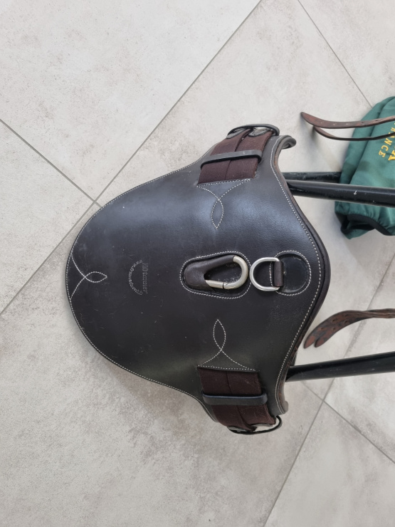 Selle obstacle Devoucoux Chiberta 18 pouces (2012) occasion