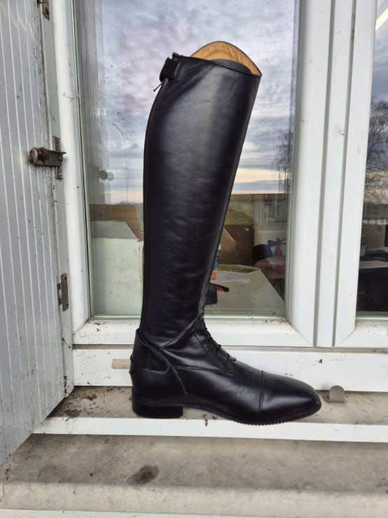 Bottes équitation Rectiligne cuir noir (41) neuf occasion