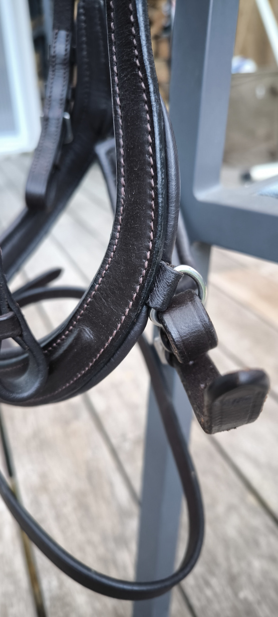 Filet HKM anatomique cuir marron (cheval) neuf occasion