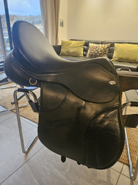 Selle loisir Thorowgood endurance T8 17 pouces (2023) occasion