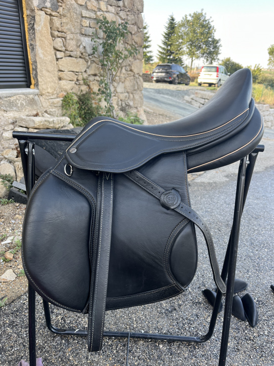 Selle mixte Romane SB Luxury Line 17 pouces (2024) occasion