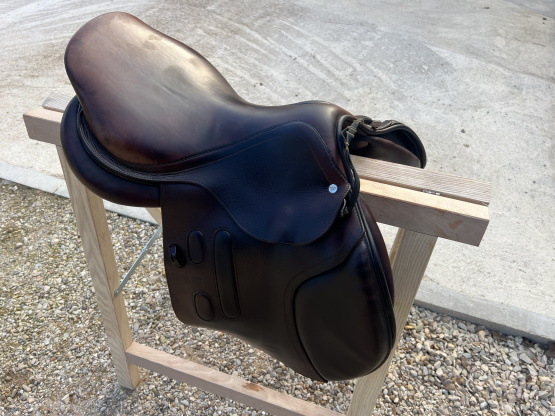 Selle obstacle GBS 17 pouces (2020) occasion