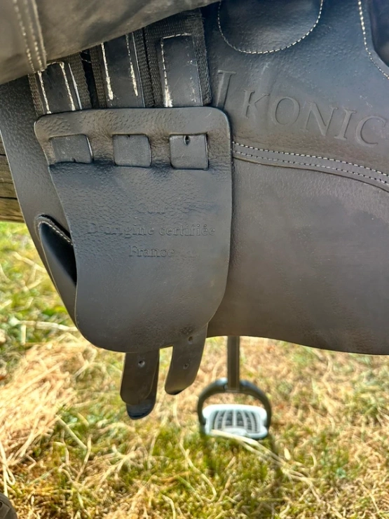 Selle obstacle Ikonic Jumping Elite 17 pouces (2019) occasion Selle obstacle Ikonic Jumping Elite 17 pouces (2019) occasion