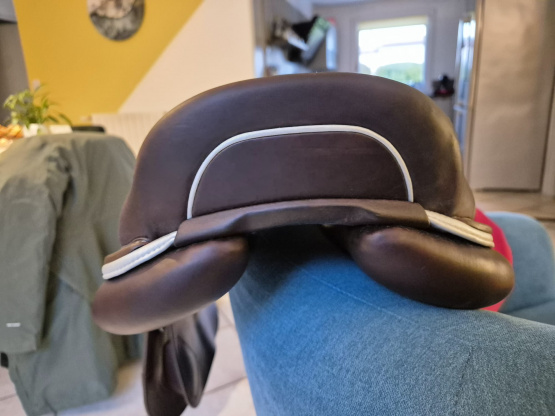 Selle obstacle CWD SE02 17,5 pouces (2023) occasion