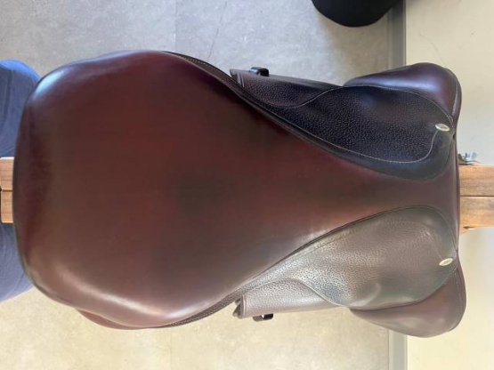 Selle obstacle CWD SE03 17,5 pouces (2016) occasion Selle obstacle CWD SE03 17,5 pouces (2016) occasion