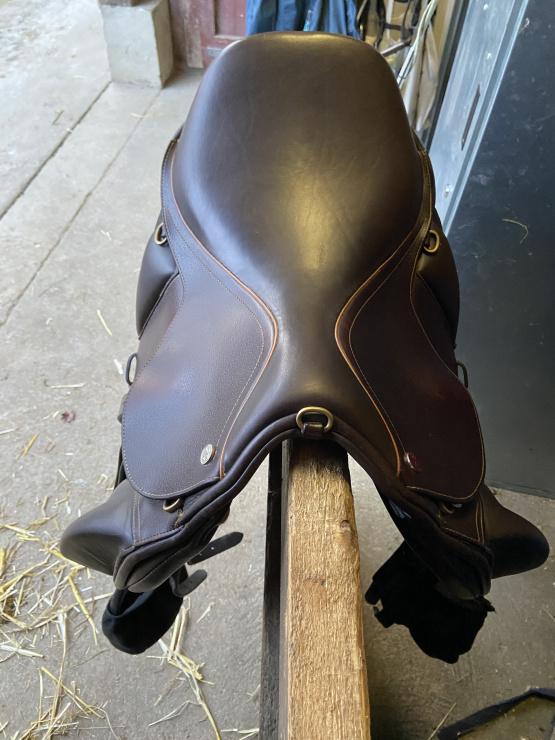 Selle randonnée sellerie Baude 17,5 pouces (2018) occasion