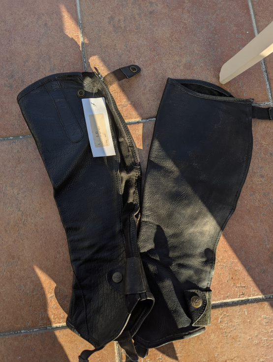 Chaps Equithème cuir noir (XS) occasion