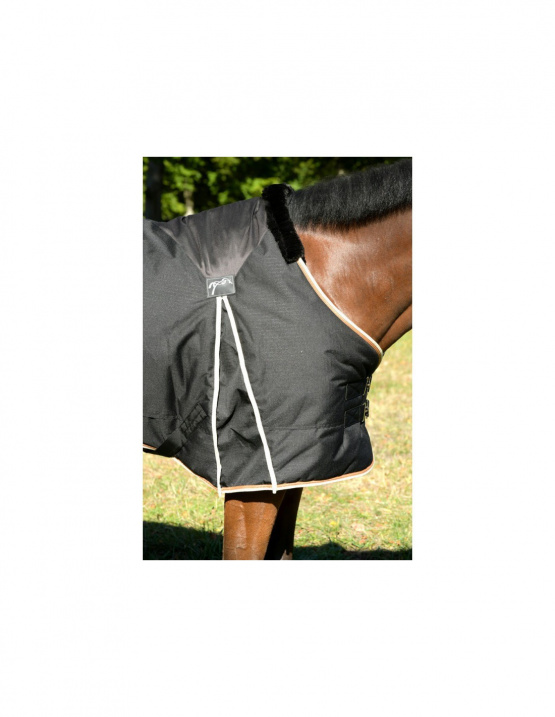 Couverture écurie Pénélope 600d noir 125 cm (neuf) occasion