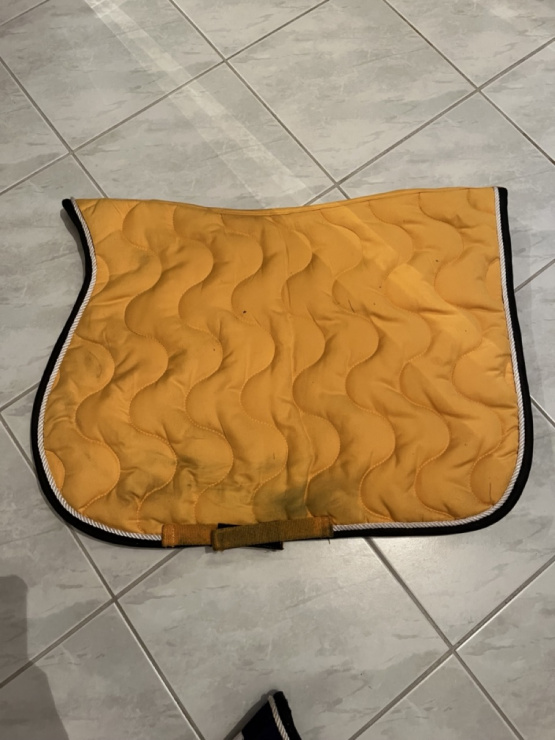 Tapis de selle Equitheme jaune occasion