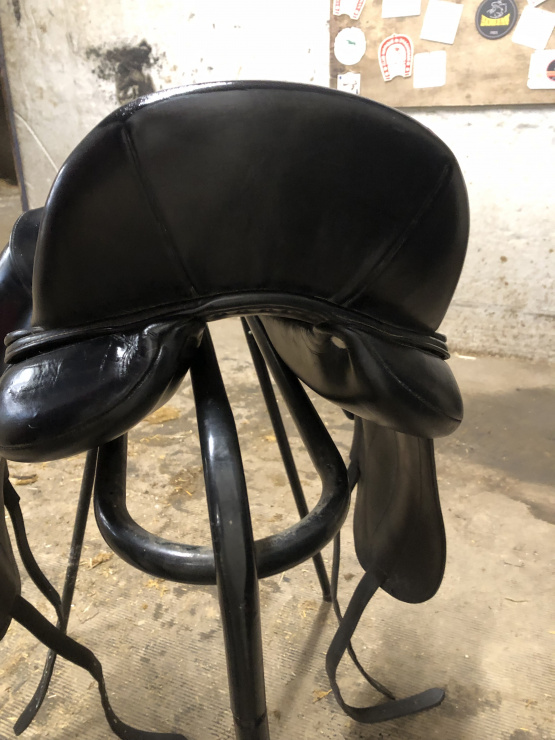 Selle dressage Antares occasion