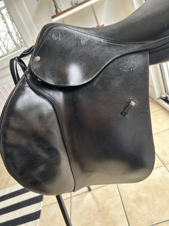 Selle mixte Devoucoux 18 pouces occasion