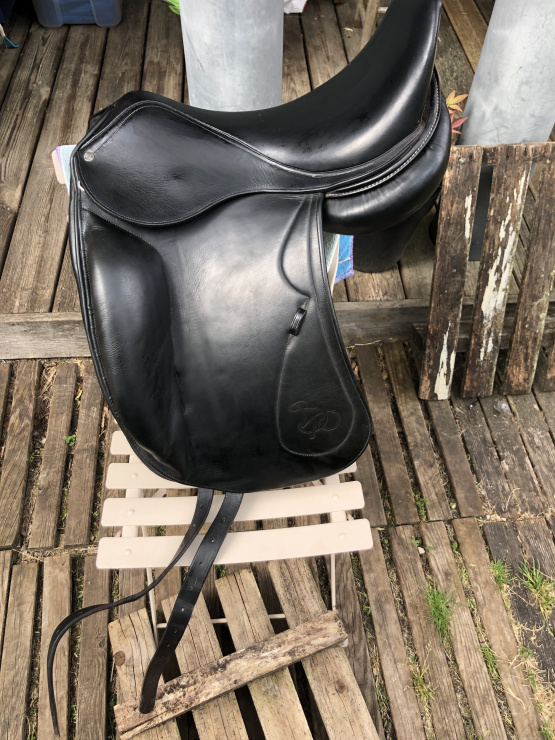 Selle dressage Brunet Pineau 18 pouces (2016) occasion