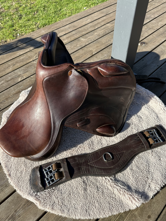 Selle mixte Éric Thomas 17,5 pouces occasion