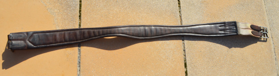 Sangle bcuir avec élastiques 128 cm occasion Sangle bcuir avec élastiques 128 cm occasion