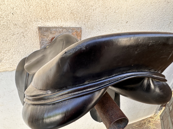 Selle mixte Henri de Rivel 17,5 pouces occasion