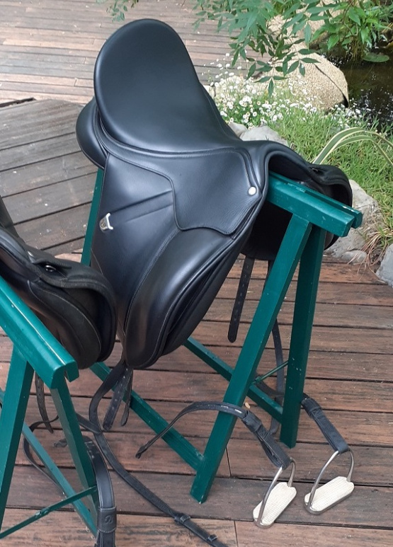 Selle dressage Bates Isabell Werth 17,5 pouces occasion