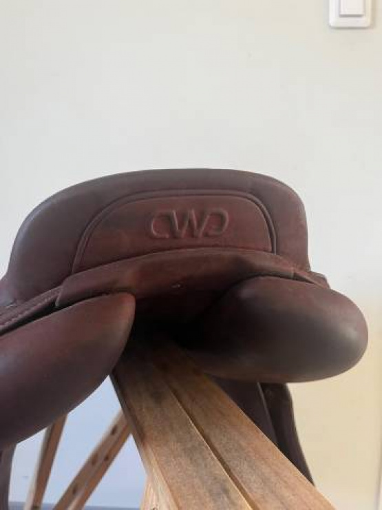 Selle obstacle CWD SE03 17.5 pouces (2025) occasion