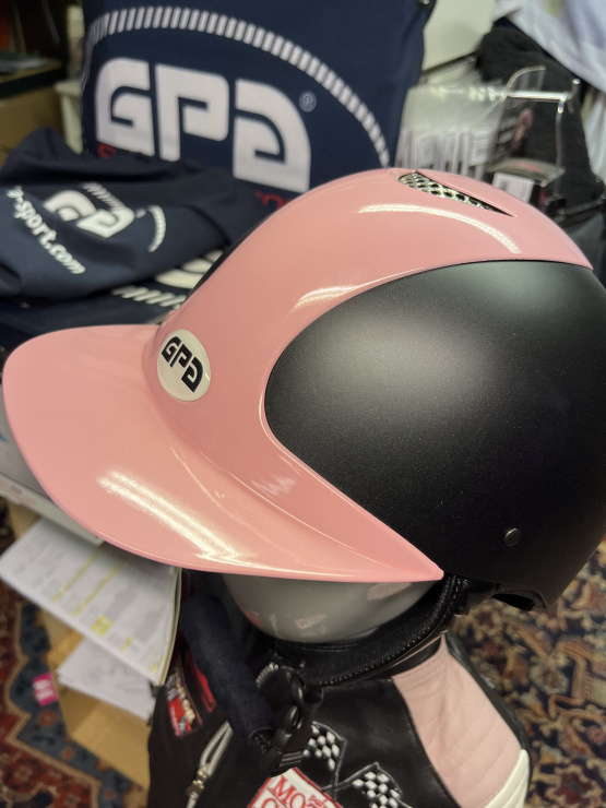 Casque équitation GPA rose (52/55) neuf occasion