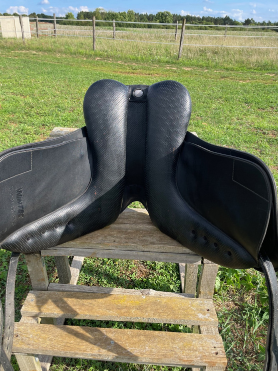 Selle dressage Wintec 17 pouces (2015) occasion