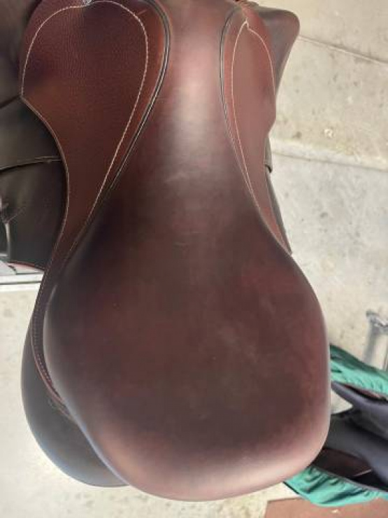Selle obstacle Devoucoux Chiberta K 16,5 pouces (2022) occasion